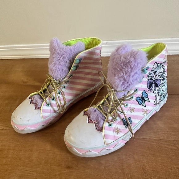 Irregular Choice Purple Fluffy Kitty Sneakers Size 37. - Picture 2 of 4